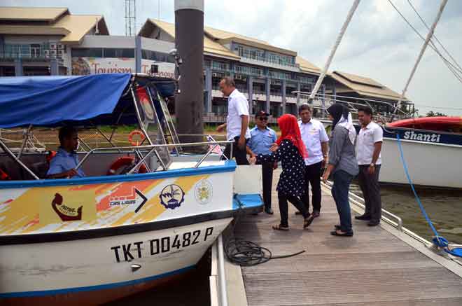 Water taxi payang Payang Water