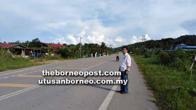 Lekatka Papan Tanda Jalai Semak Enggau Palan Pengentap Nyengkaum Sekula Di Menua Pesisir Utusan Borneo Online