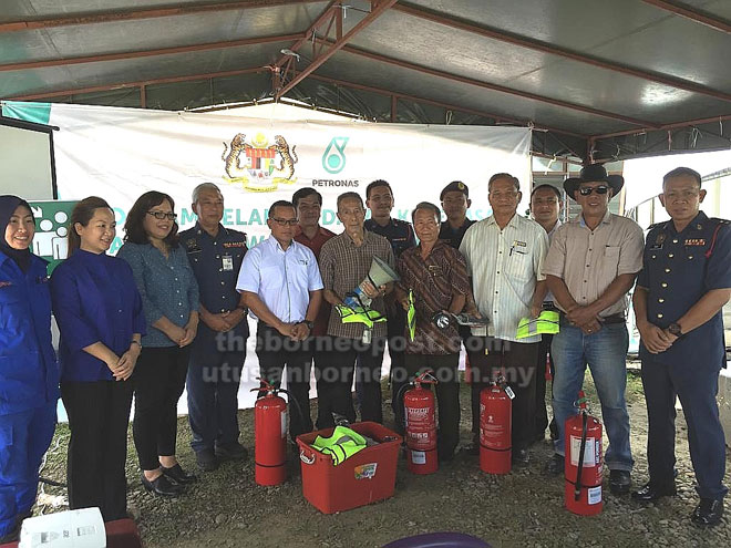 Ssgp Petronas Anjur Program Pelan Tindakan Kecemasan Dengan Kerjasama Jbpm Sarawak Utusan Borneo Online