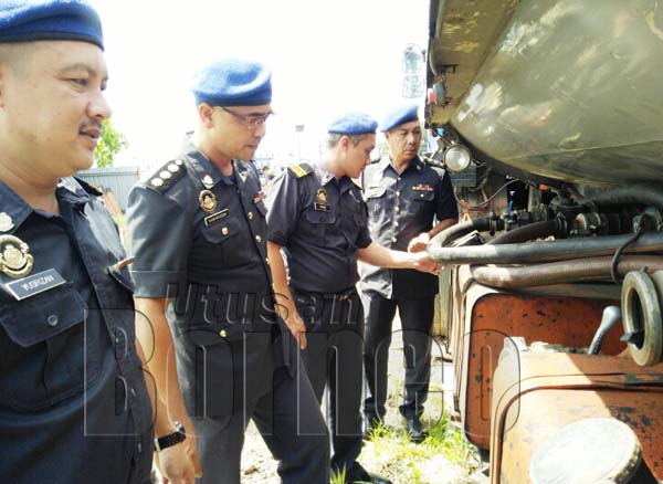 LORI tangki yang ditemui di lokasi.