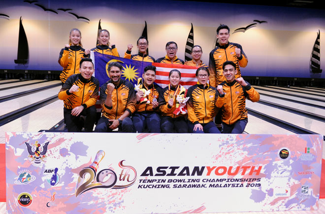 Malaysia wanita pemain bowling Hajah Jarah