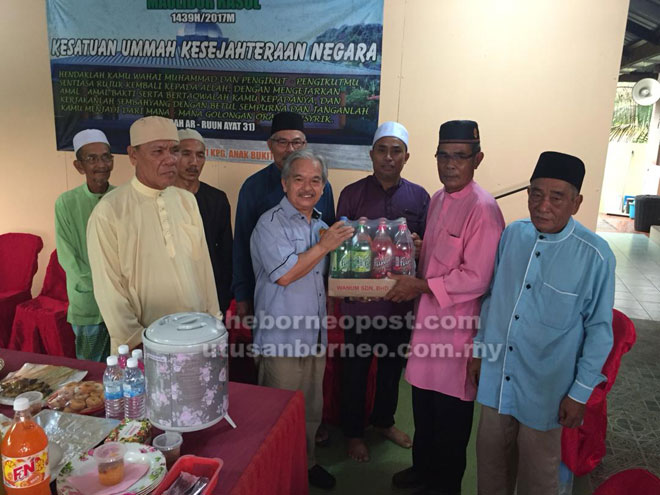 Uniknya Sarawak, bukan Islam memeriahkan buka puasa  Utusan 