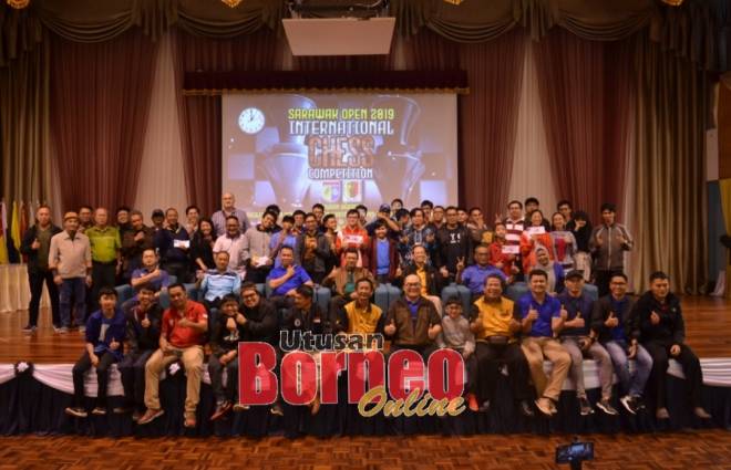 Barsov Peserta Dari Uzbeskistan Johan Kategori Terbuka Pertandingan Catur Terbuka Sarawak Kali Ke 40 Utusan Borneo Online