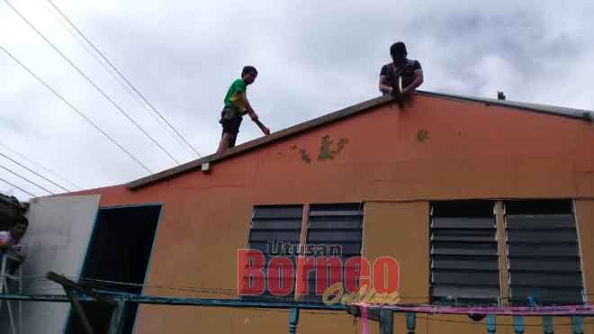 Yussibnosh Pantas Bantu Baiki Rumah Penduduk Rosak Utusan Borneo Online