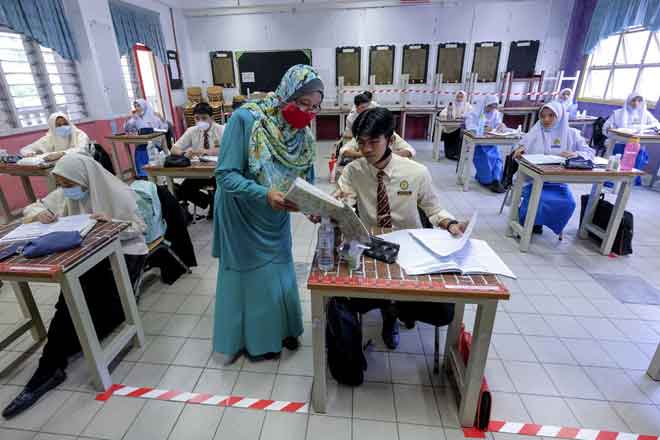 Pembukaan Semula Sesi Persekolahan Berjalan Lancar Utusan Borneo Online