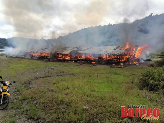 Rumah Panjang Ranap Terbakar Di Belaga 24 Keluarga Hilang Tempat Berteduh Utusan Borneo Online