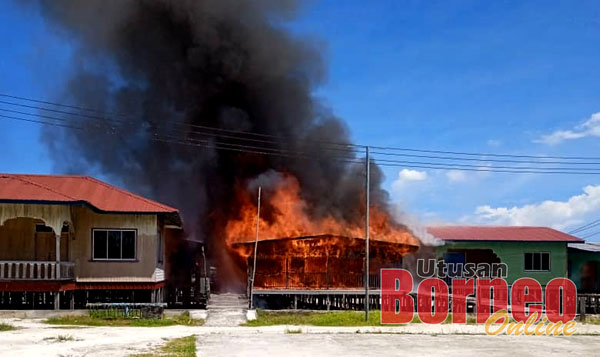 27 buah rumah musnah dalam kebakaran di Pulau Bum Bum  Utusan 