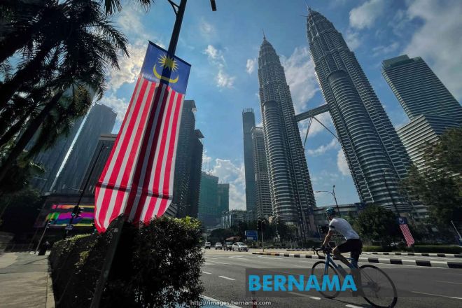 Dagangan Malaysia naik 25.5 peratus kepada RM195.5 bilion pada 