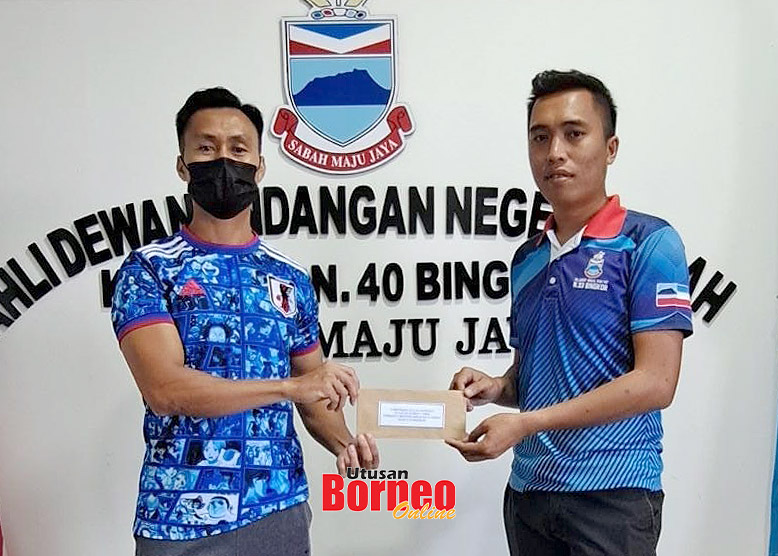 Pasukan Bola Sepak Ex Bingkor Terima Sumbangan Adun Bingkor Utusan Borneo Online 4182