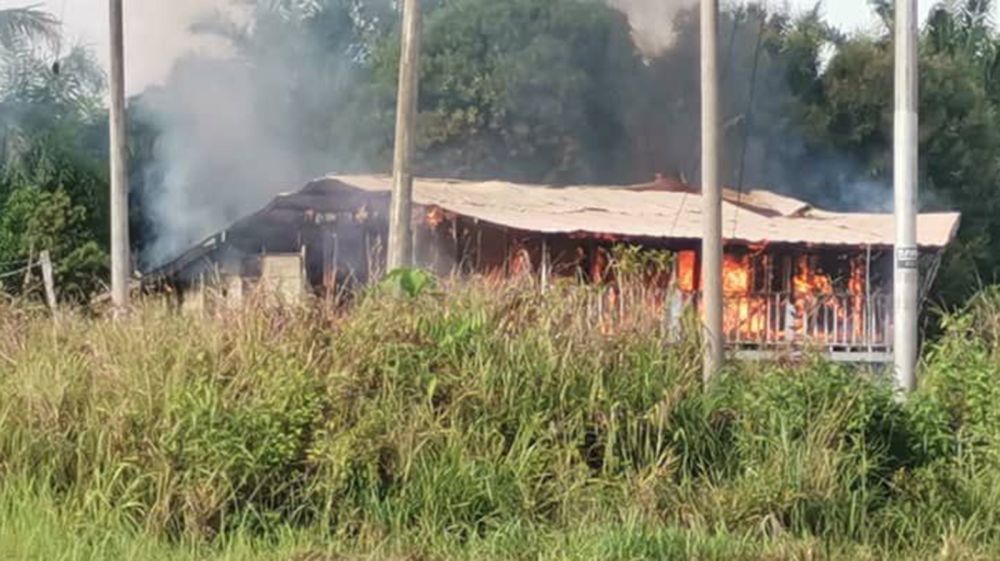  Rumah mangsa yang melecur musnah terbakar dalam kejadian itu.