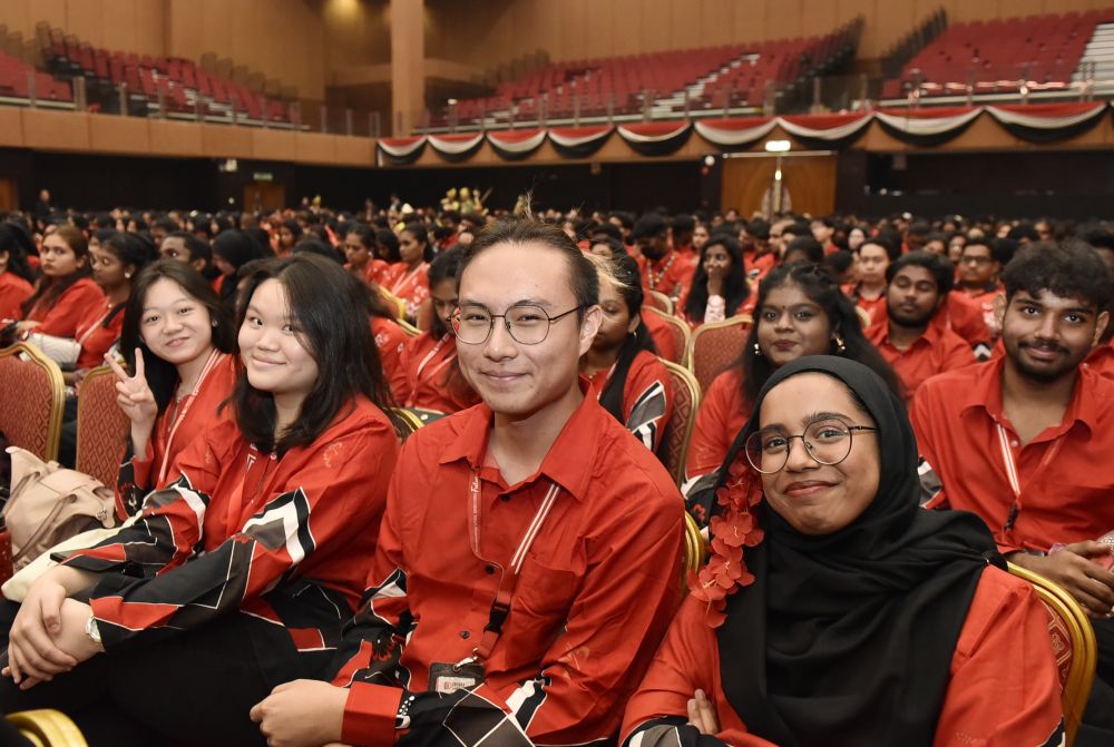 Pelajar baharu yang hadir pada Majlis Bacaan Ikrar dan penyampaian watikah pelantikan barisan Exco baharu Majlis Perwakilan Pelajar (MPP) bagi sesi akademik 2024/2025.